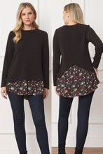 Load image into Gallery viewer, Layered Floral Tulip Hem Back Accent Top
