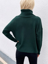 Load image into Gallery viewer, Long Sleeve Mock Neck Sweater
