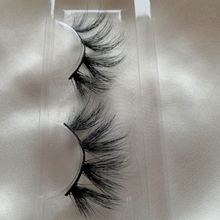 Load image into Gallery viewer, Bellisima 3D Faux Mink Lash
